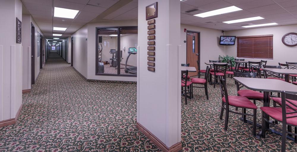 Supertel Inn And Conference Center Creston Екстериор снимка